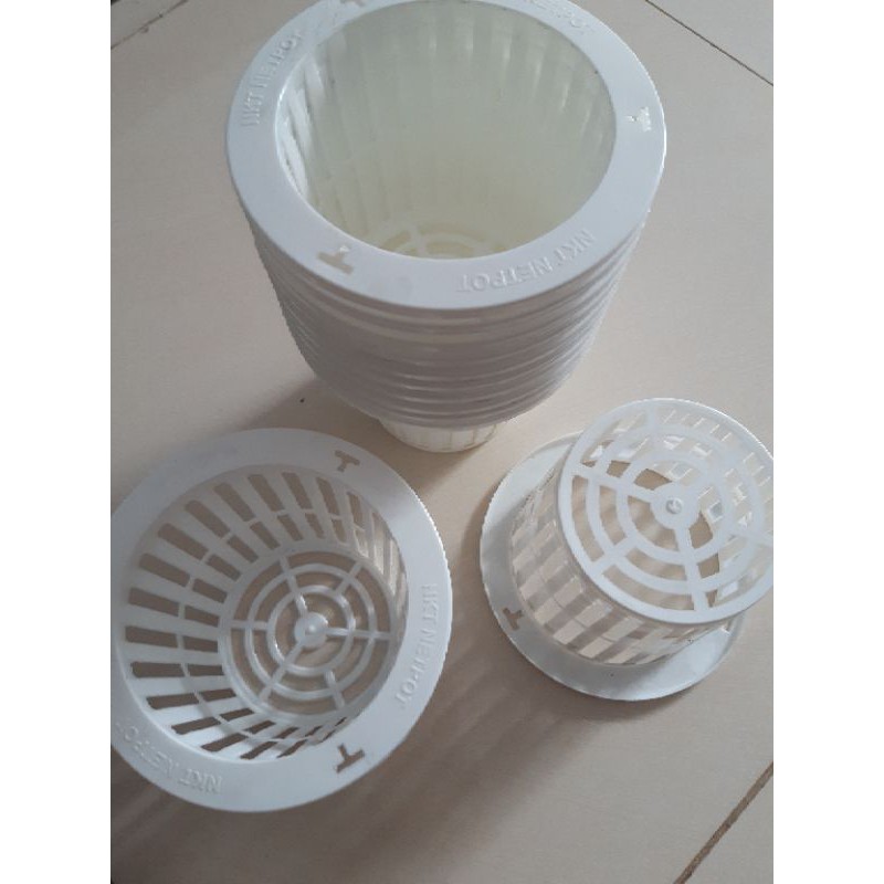 Pot anggrek/ Netpot NKT plastik - Putih - Ukuran 15