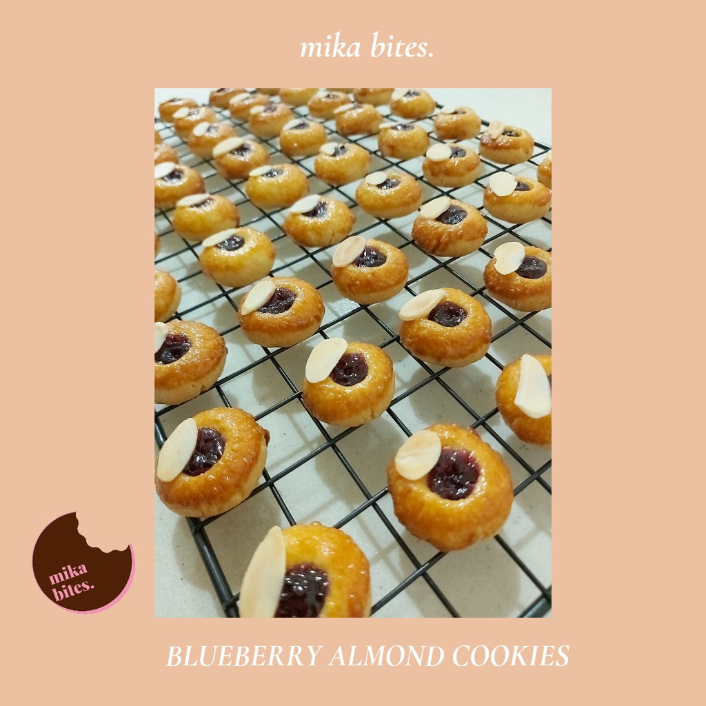 

Blueberry Almond Cookies