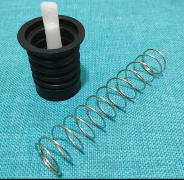 SATU SET SEAL KARET No 31 + PLASTIK SEAL + PER PEMBUANGAN MESIN CUCI SANKEN 2 TABUNG