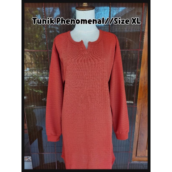 Tunik phenomenal