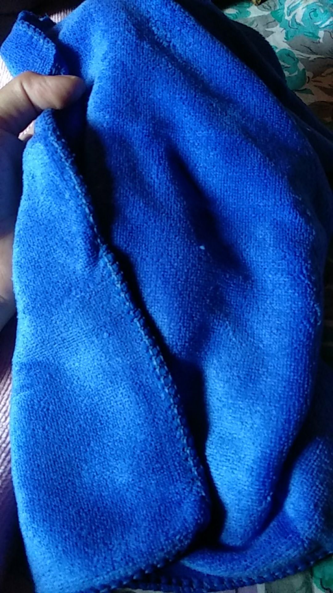 Handuk Microfiber Quick Dry Untuk Olahraga Dan Traveling