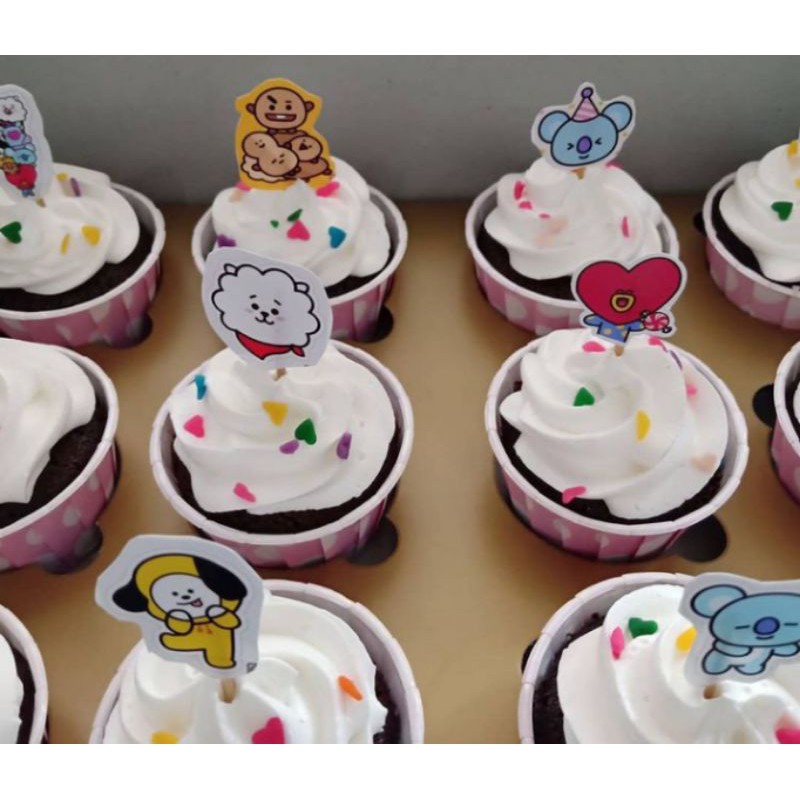 

Cupcake BT21 - BTS / Cupcake karakter / Cupcake online / Brownis - Vanila / By Request