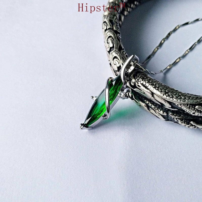 Vintage Personal Korean Style Simple and Natural Full Diamond Emerald Pendant Necklace