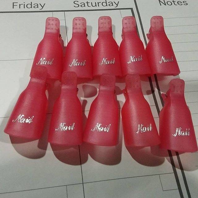

sale!!! Soak off gel clip