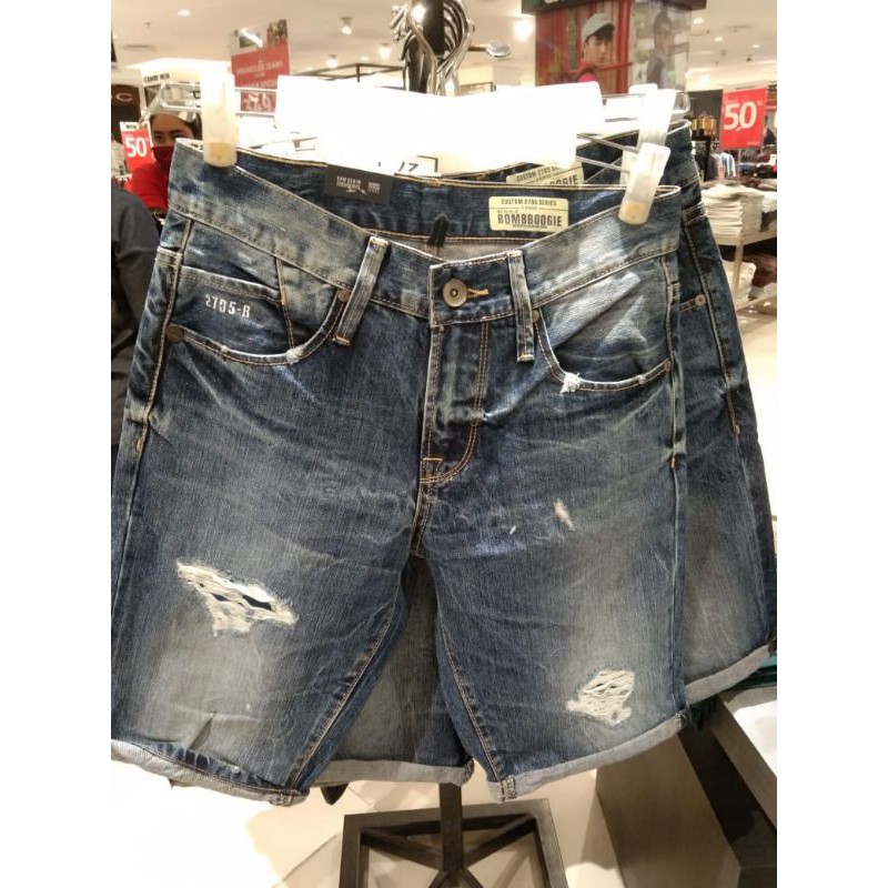 celana jeans pendek B3DL bombboogie