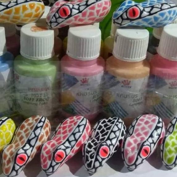

[KODE LLK0E] Cat Khusus Motif Paket 2 ( 6 warna )