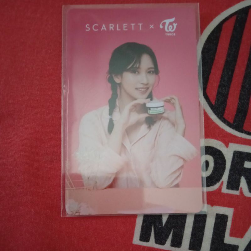 Mina Twice x Scarlett