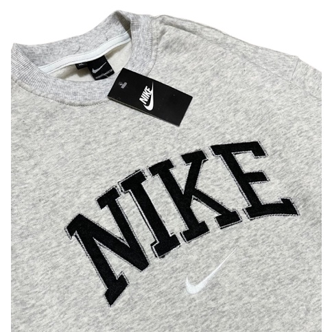 Jaket Sweater Crewneck NIKE ARCH VINTAGE – Misty Edition Fashion Trendy Casual Pria Good Brand Quality Stylish