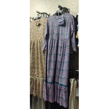 gamis full brokat halus Ld 110