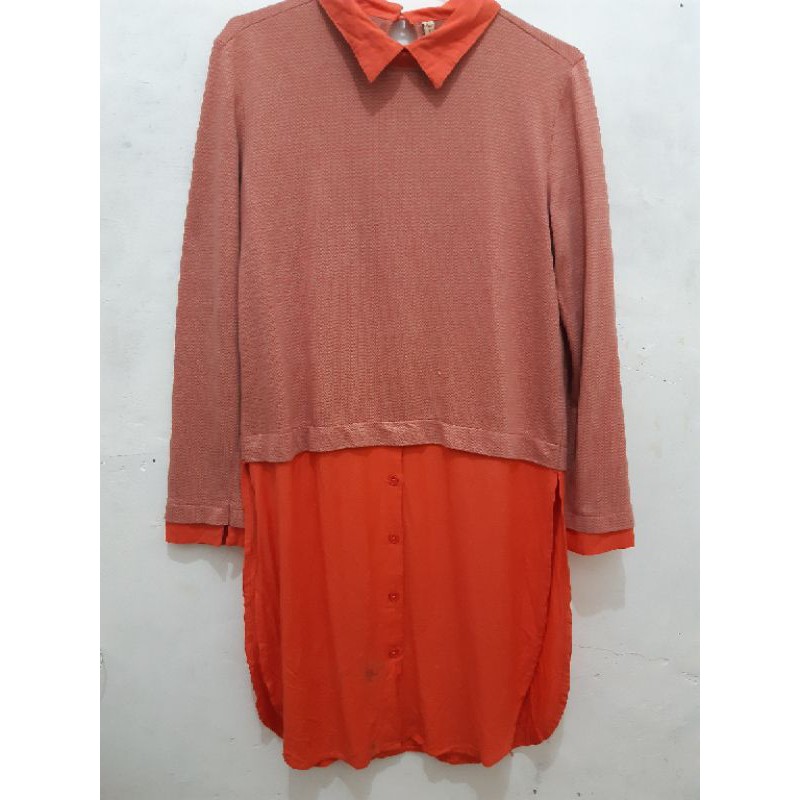 ATASAN TUNIK TRISET (PRELOVED) LIAT DESKRIPSI