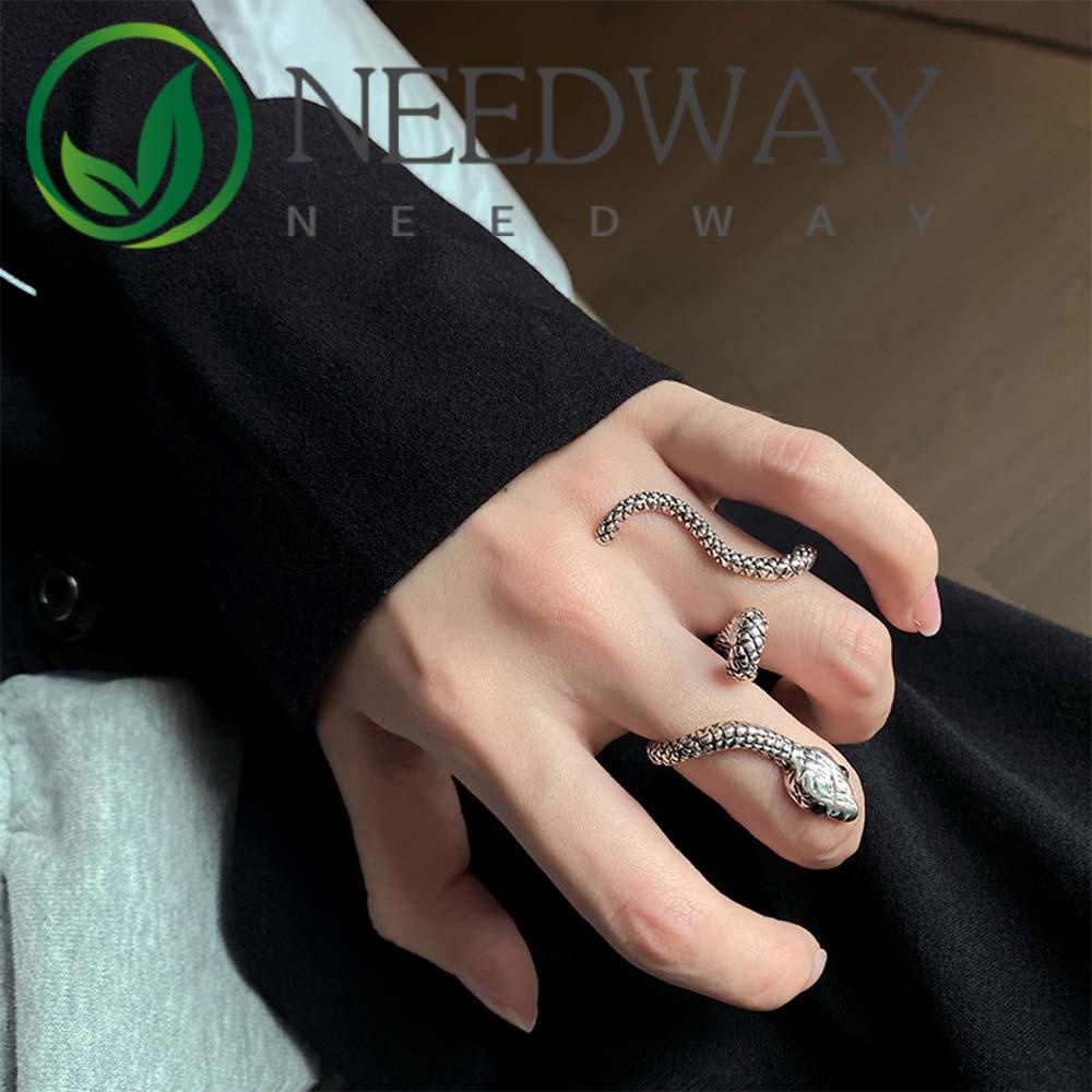 Cincin Model Terbuka Bentuk Ular Tidak Teratur Bahan Alloy Gaya Gothic Retro Untuk Wanita