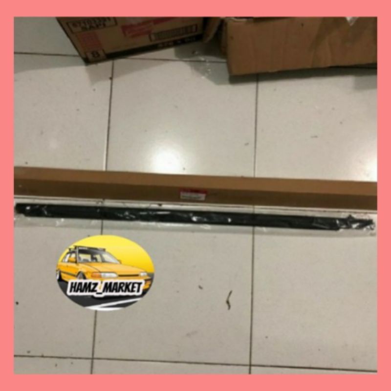 Karet Pelipit Waterstrip Kaca Jazz 2014-2021 Jazz GK5 Original Honda