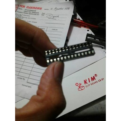 soket ic 28p