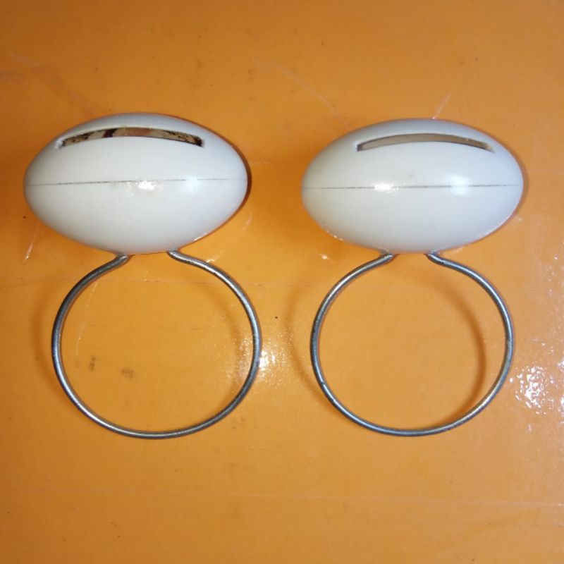 Sawangan Kalung Dengan Bahan Peralon