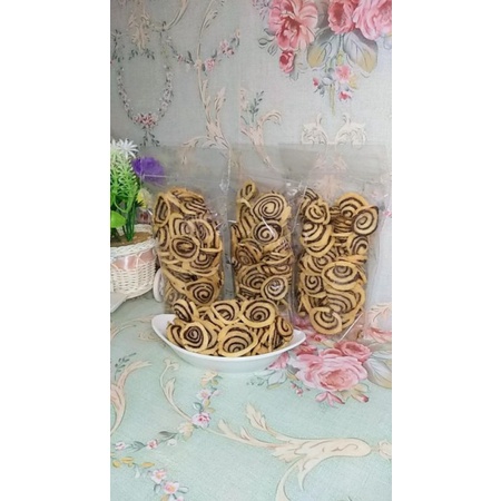 

KUE KUPING GAJAH RENYAH ISI 100GRAM