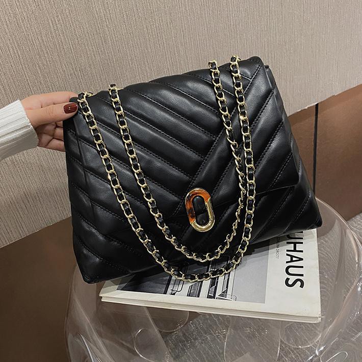 BQ 2932 GI 6024 CR 7799 RISCE TAS TOTE IMPORT TALI RANTAI IMPORT WANITA CEWEK PEREMPUAN JAKARTA BATAM LT 1961 JT EL 5248