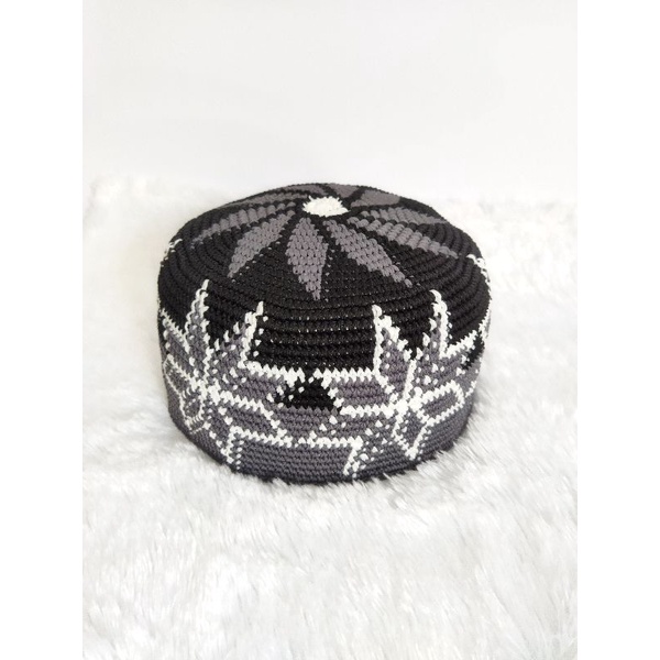 peci/songkok/kopyah/kopyah rajut/peci rajut/songkok rajut/peci keren/peci anak muda/peci