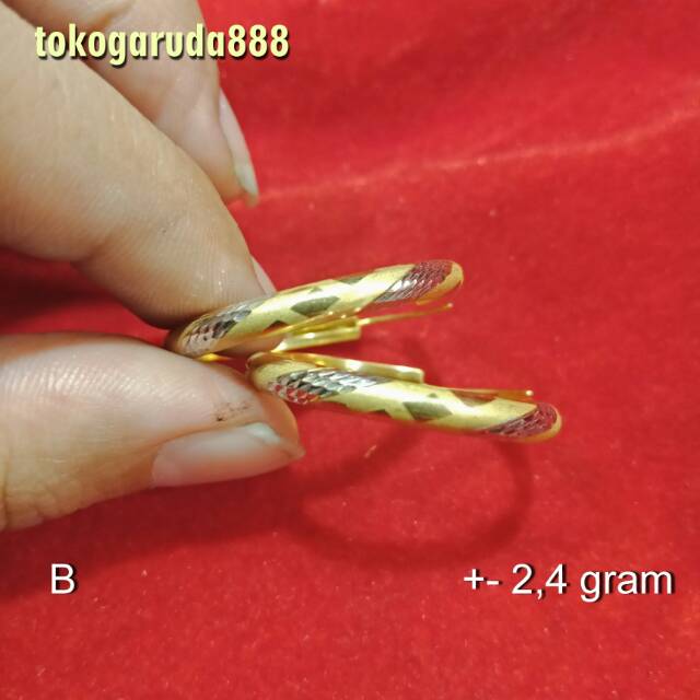 Anting giwang anak dan dewasa emas asli kadar 700 70% 22 bulat besar merica kerawang 3 dimensi oval hoops