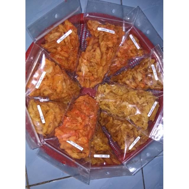 

Keripik kulpi alias keripik kulit lumpia//WAJIB ATC BUBBLE WRAP&KARDUS