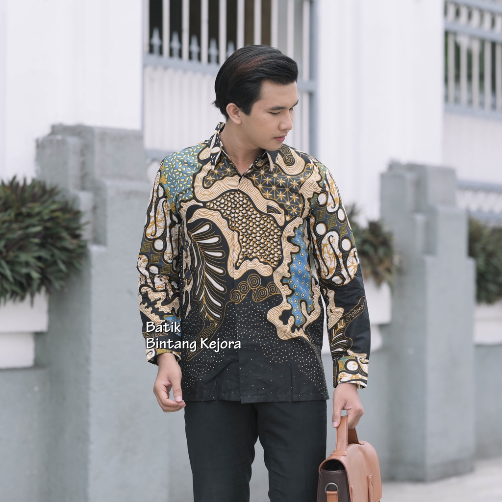 Baju Batik Pria Untuk Pesta Pernikahan Atasan Batik Remaja Modern 2022 Kekinian Viral Motif Simpel Hem Batik Cowok Lengan Panjang Full Lapis Furing Jumbo Batik Mewah Pejabat Pria Dewasa Original Batik Solo Batik Pria Motif BK-004