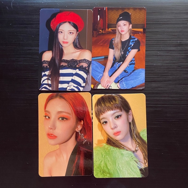 ITZY YEJI LIA GUESS WHO PHOTOCARD PC OFFICIAL YELLOW BACKGROUND||RYUJIN YUNA CSI OFFICIAL PHOTOCARD 