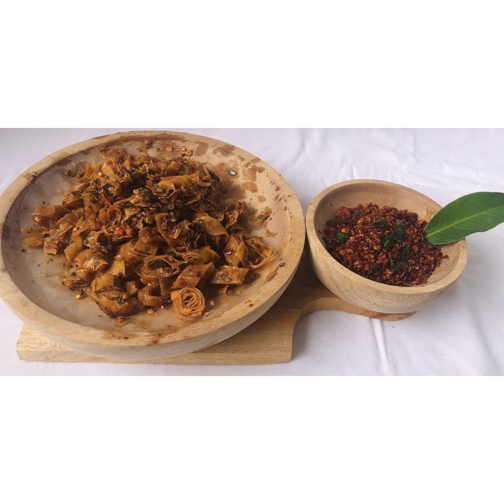 

Keripik Kulit Lumpia Pedas Daun Jeruk dan Original Daun Jeruk 500Gr