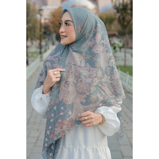 Hijab Buttonscarves Size XL The Topkapi Series (Bahan Voal).