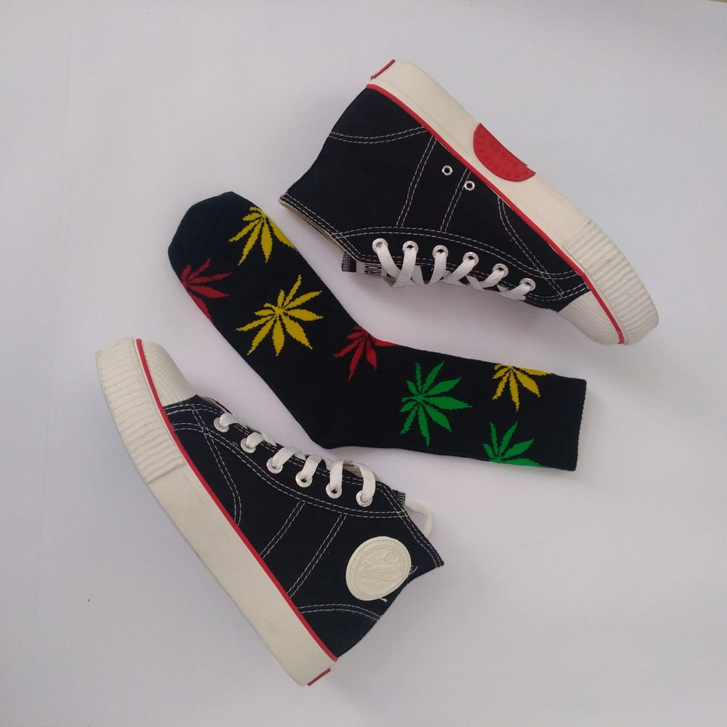 Sepatu Warrior Classic/Sepatu Sekolah Anak Gratis Kaos Kaki