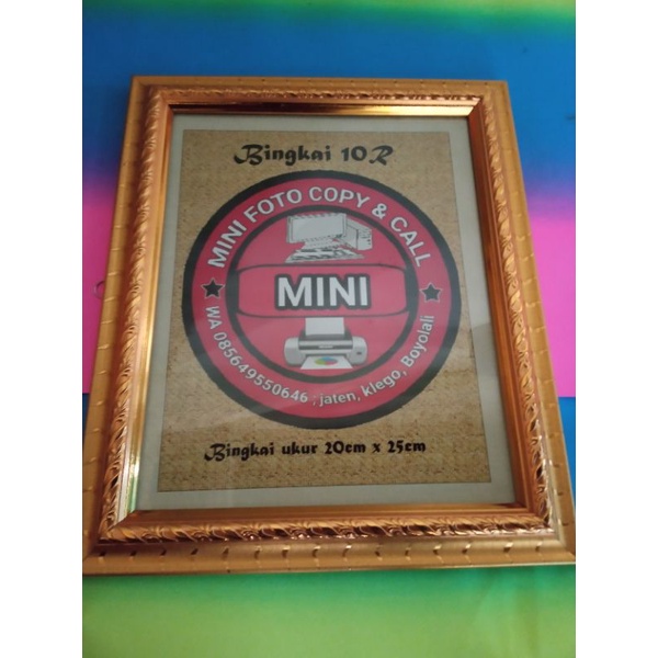 bingkai foto 10R emas + foto