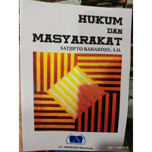 HUKUM DAN MASYARAKAT