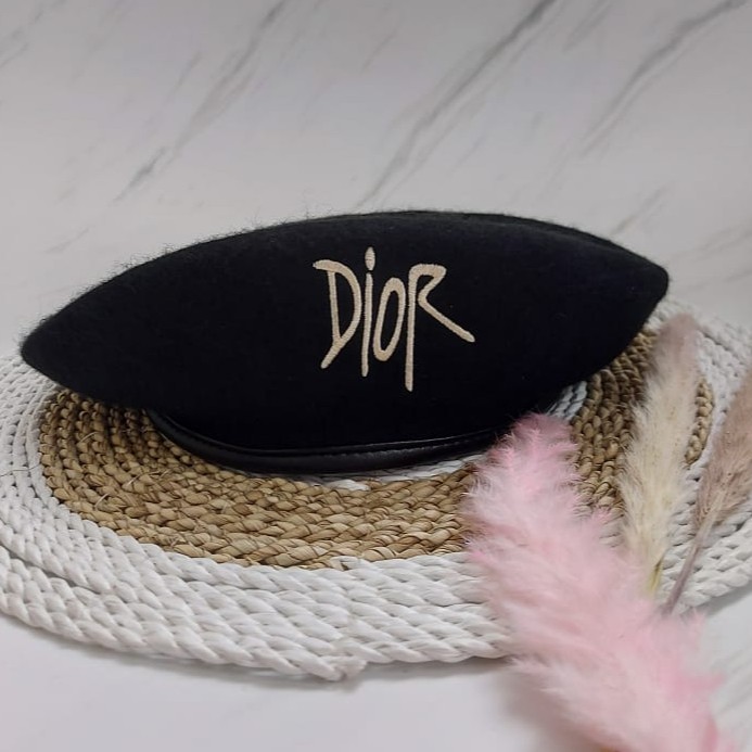 Topi Fashion New Christian Dior