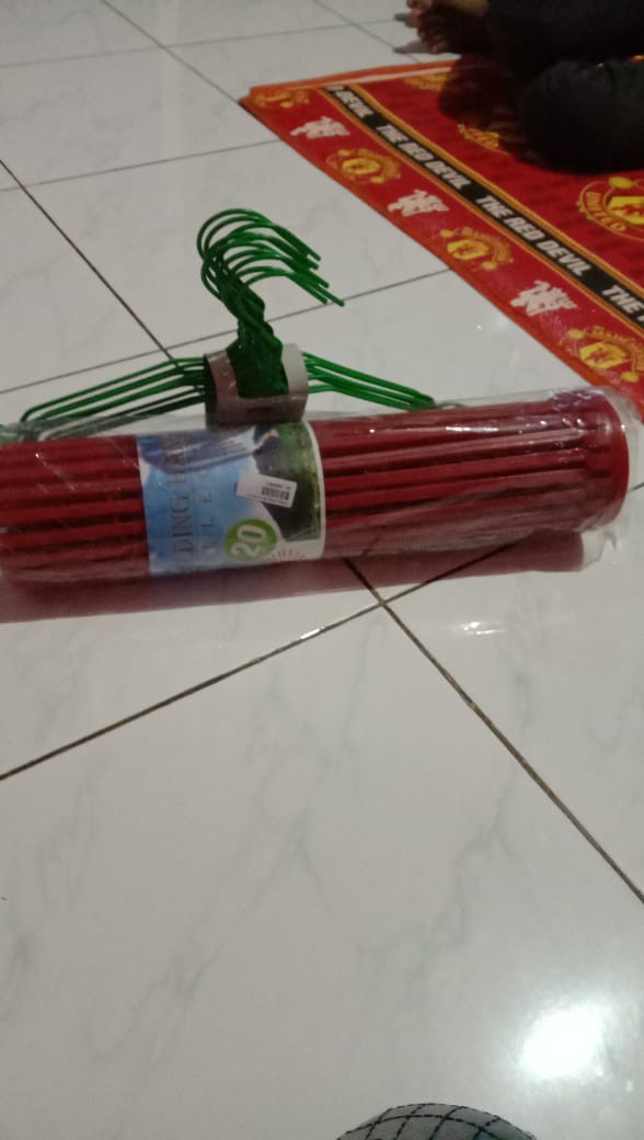 Folding Hanger Benetta 20 Dan 30 Stick / Gantungan Pakaian Bayi Np 20/30bn