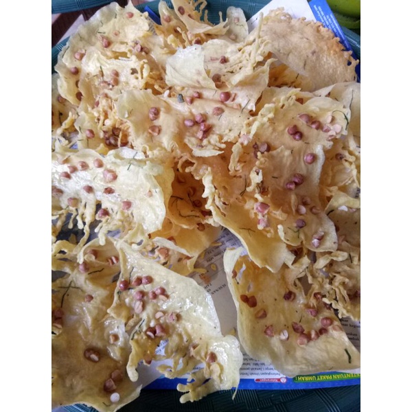 

Peyek Kacang enak dan gurih! by Peyek Gendis.