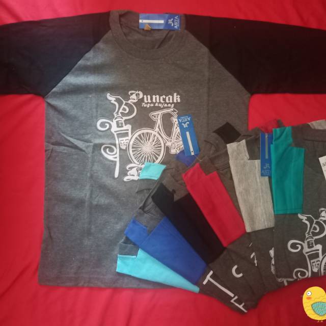 Kaos Reglan abu kombinasi dewasa, oleh-oleh puncak bogor