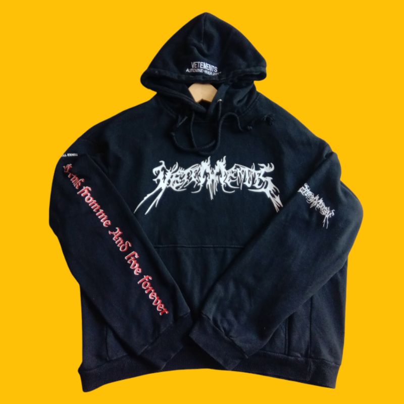 Hoodie Crewneck Jaket Sweater Vetements Second Bekas Murah