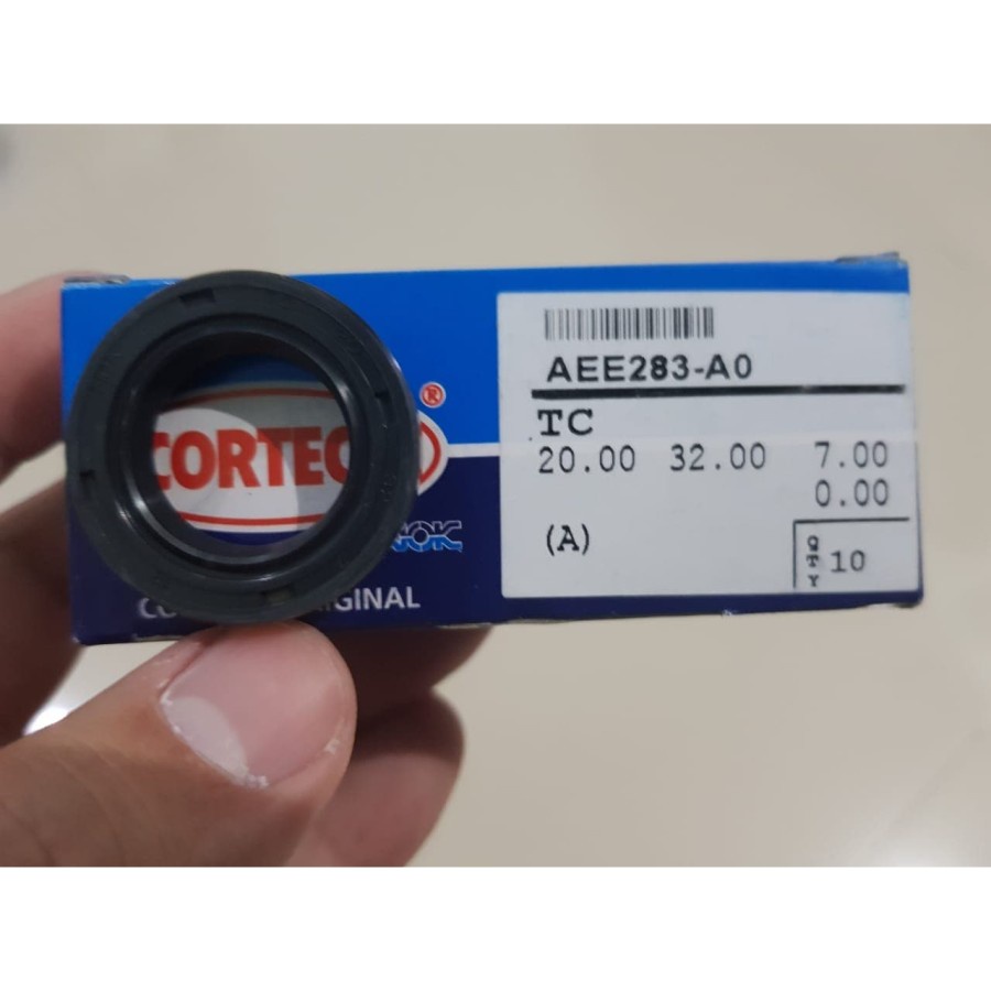 OIL Seal TC 20 32 7 NOK