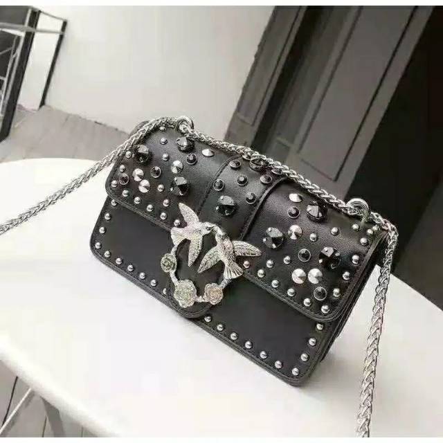 Tas selempang/ tas pesta / tas selempang import/ tas batam / tas selempang ori murah