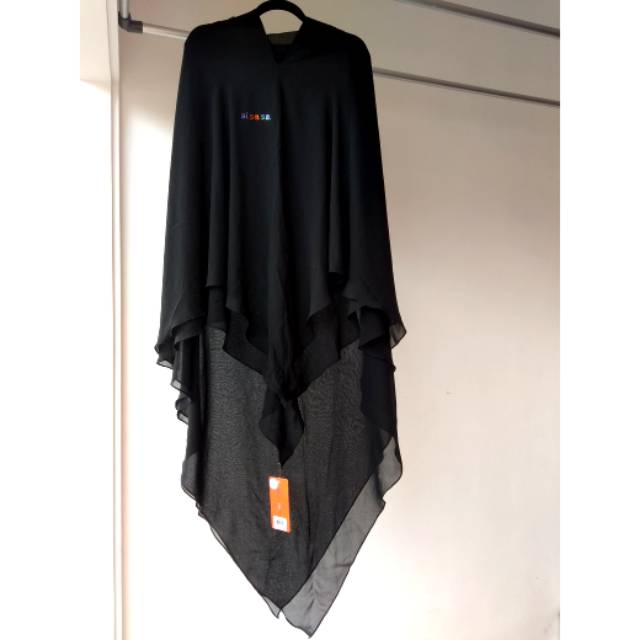 Khimar rania hitam sisesa