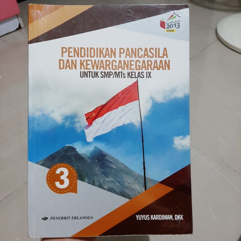 Buku PKN kelas 9 SMP Erlangga kurikulum 2013