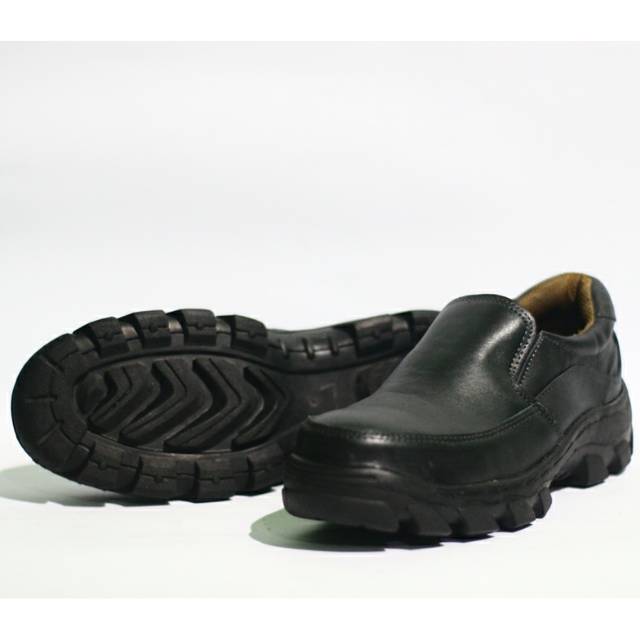 Boots Safety pendek / Safety Boots / Boots Safety untuk kerja Proyek / Sepatu Kerja Lapangan