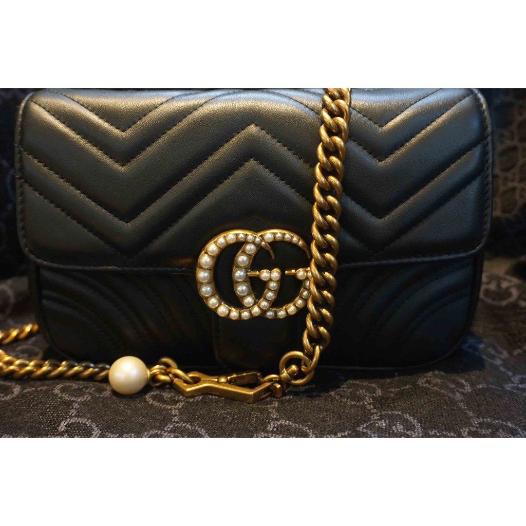 Tas Selempang Rantai Wanita Gucci Black