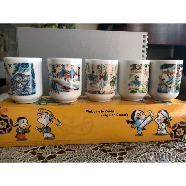 

Souvenir Korea Asli
