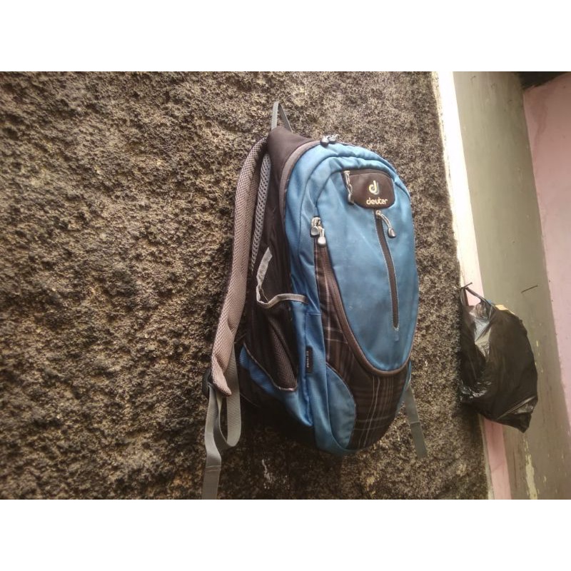 bagpack deuter