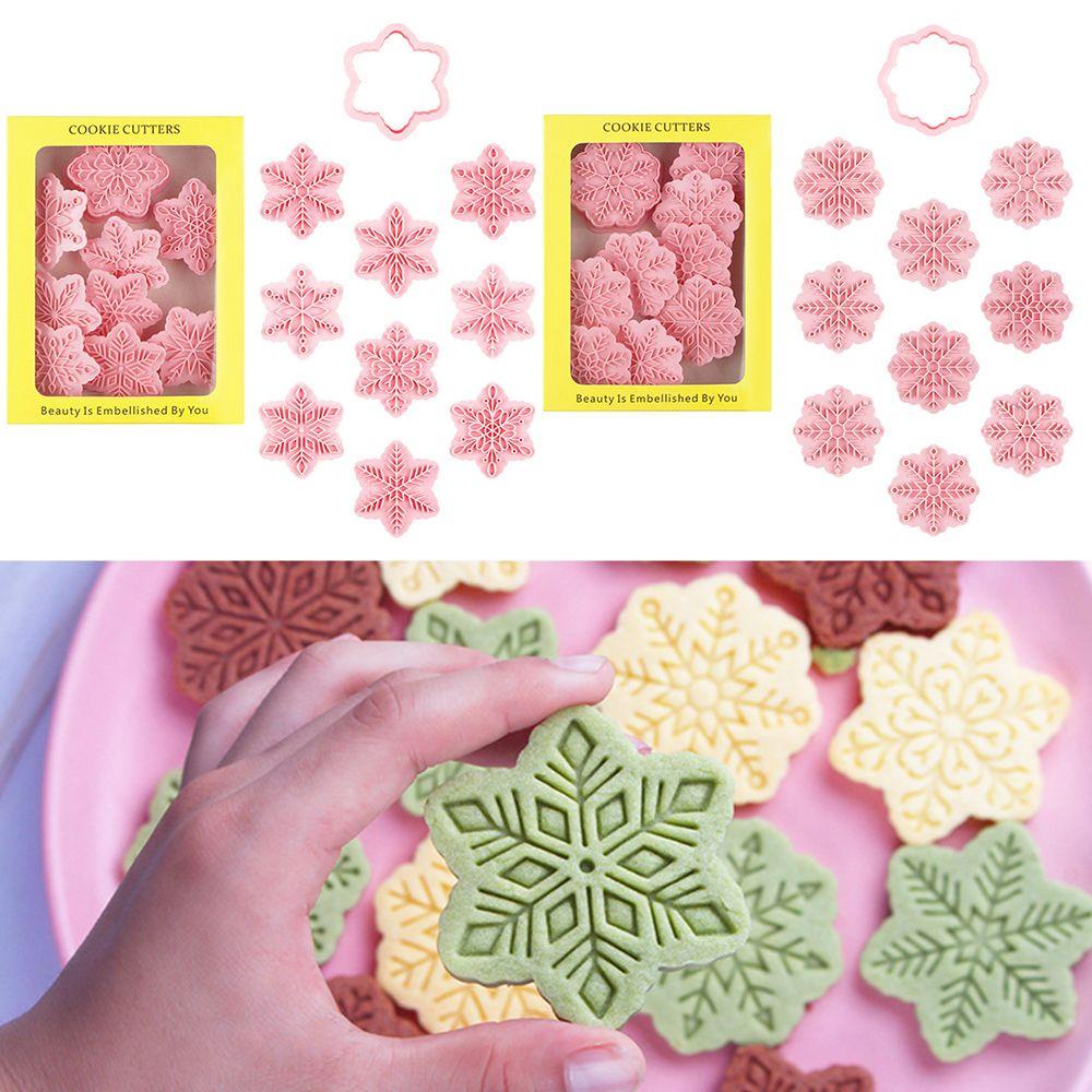 Solighter 9pcs/set 3D Snowflake Pastry Dekorasi Santa Claus Plunger Cookie Cutter