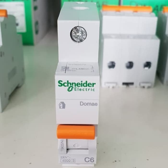 MCB BREAKER SCHNEIDER DOMAE 10 AMPERE 1 PHASE