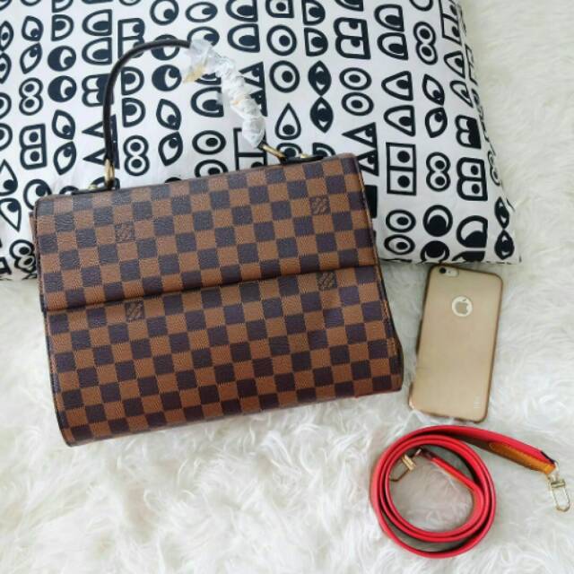 LV CLUNY SIZE BESAR