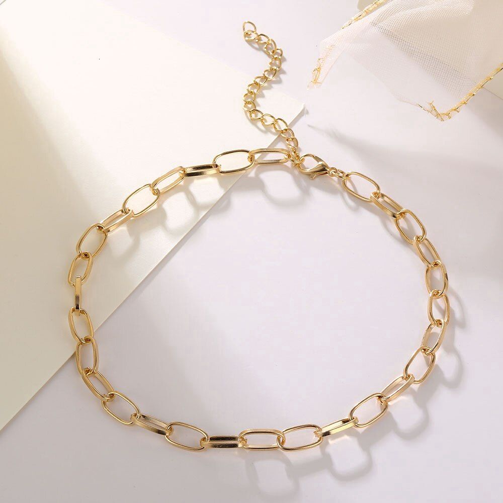 Kalung rantai Oval Leona Patrick