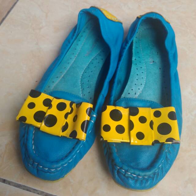 Preloved Sepatu Yearcon bahan kulit