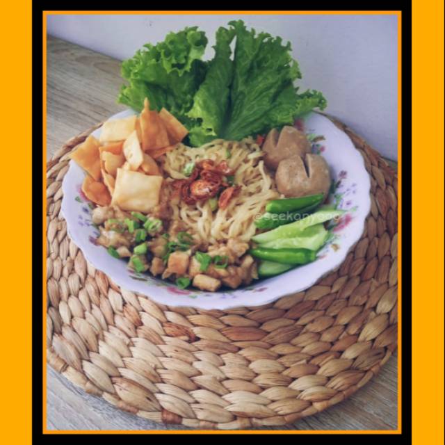 

Mie Ayam Djakarta Homemade (No Pengawet,No MSG, No Pork, No Lard)