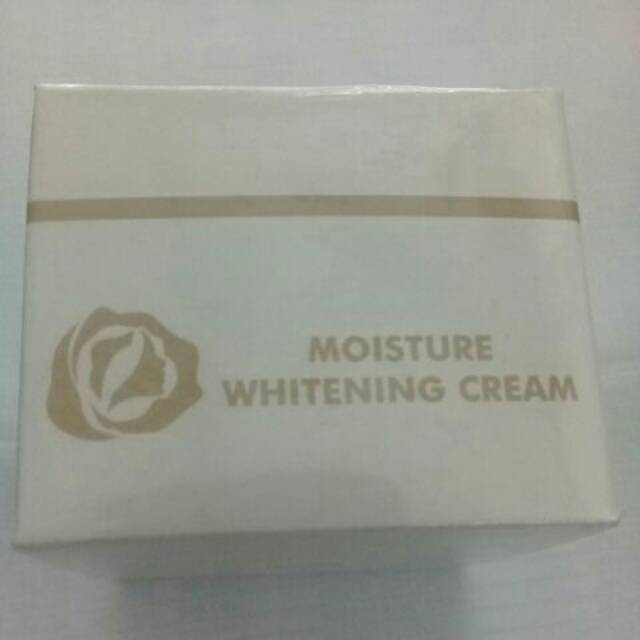 BRC Gold Moisture Whitening Cream 30Gr